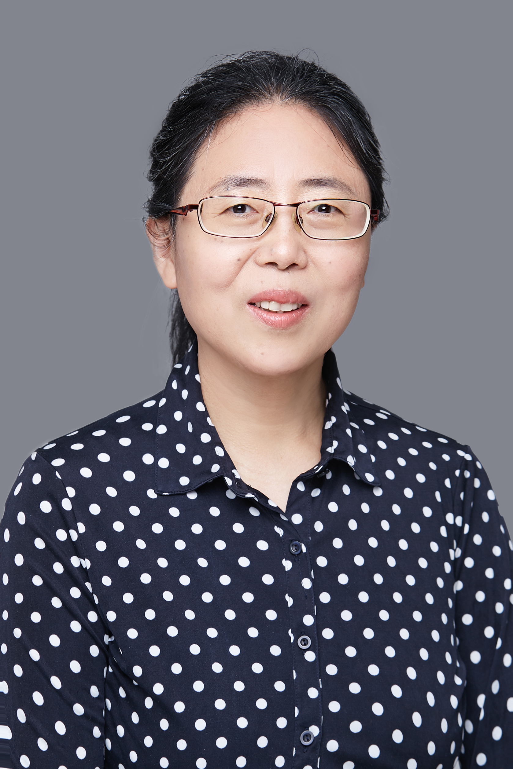 成品人和一品二品的区别信息学院_王爱华_FYY_505.jpg